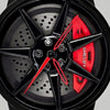Primo piano del cerchio e della pinza incisa SHELBY, orologio Shelby GT500