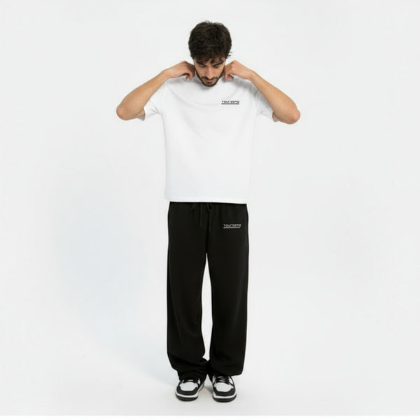 T-shirt Audi RS3 Green Hell Edition noir – silhouette entière du modèle, coupe racing lifestyle minimaliste