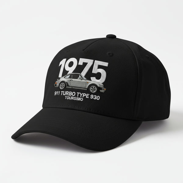 Casquette noire Porsche – visuel frontal avec texte brodé blanc