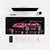 Tappetino mouse Porsche 911 GT3 RS 992 rosa, su una scrivania chiara con computer, tastiera e mouse