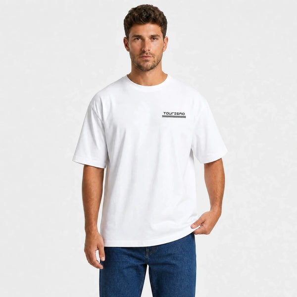 T-shirt Bugatti Divo French Couture Speed blanc vu de face en plan rapproché avec logo Tourismo