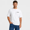 T-shirt Volkswagen Beetle Baja Bug Desert Misfit blanc vu de face en plan rapproché avec logo Tourismo